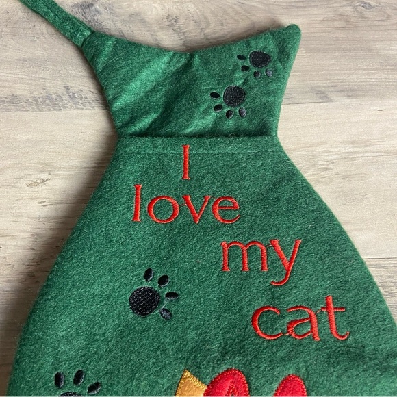 Green Stocking, Brown Cat, Red Lettering, Christmas Stocking - Picture 2 of 7
